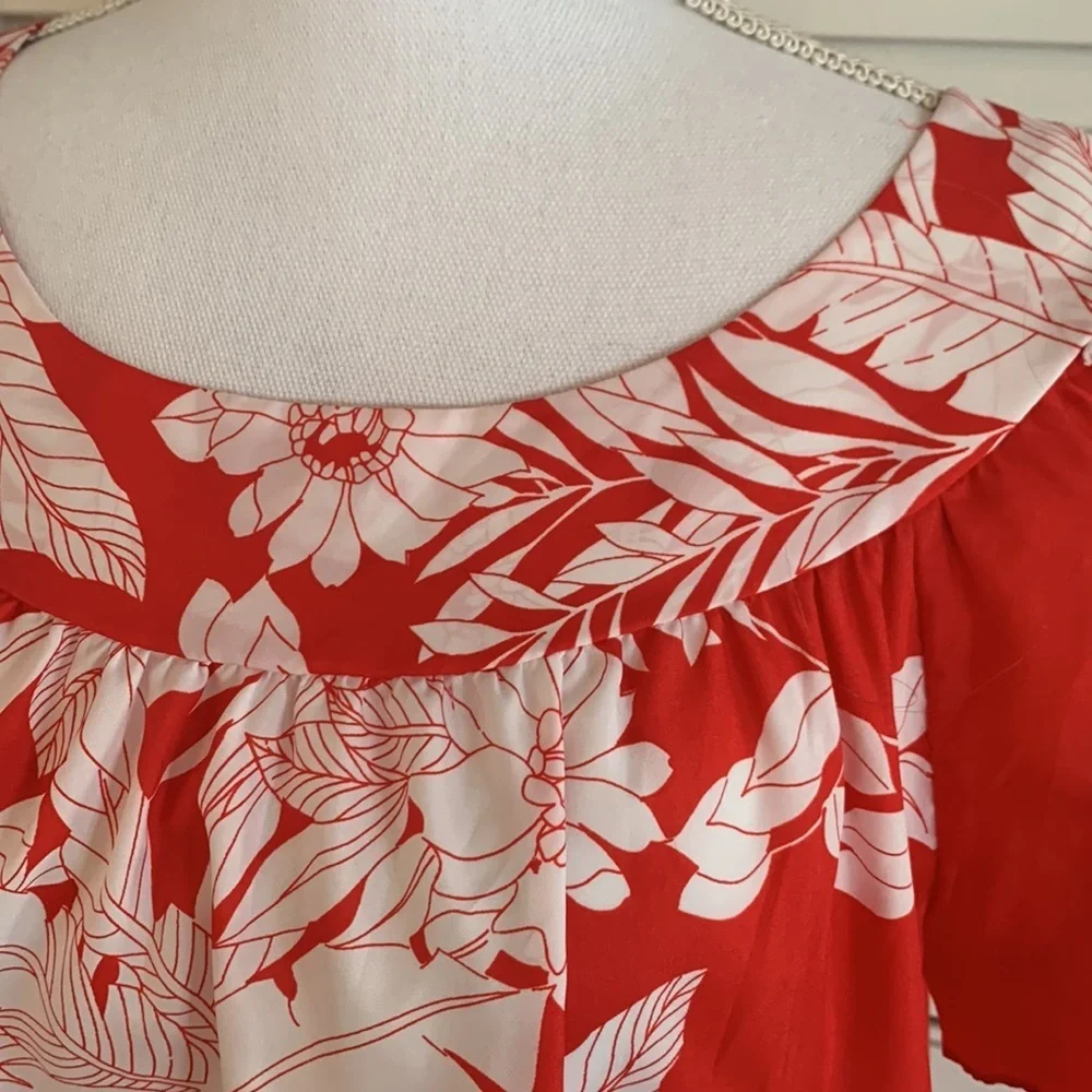 Vintage Hilo Hattie Muumuu Hawaiian Butterfly Sleeve Floral Midi Dress Size L - Picture 2 of 7